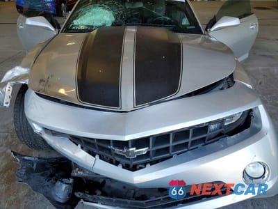 Zdjęcie 11 z 12 samochodu: 2011 CHEVROLET CAMARO LT VIN:2G1FC3DD2B9198436 - miniatura