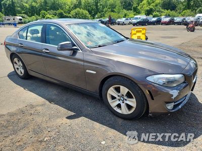 Czwarte zdjęcie samochodu z boku: 2013 BMW 528 XI VIN:WBAXH5C57DD111443 - miniatura