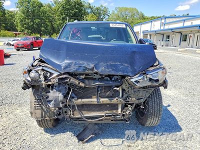 Piąte zdjęcie samochodu w środku: 2017 TOYOTA 4RUNNER LIMITED VIN:JTEBU5JR5H5411850 - miniatura