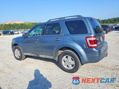Drugie zdjęcie samochodu z przodu: 2010 FORD ESCAPE XLT VIN:1FMCU0DG3AKC63304 - miniatura