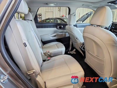 Zdjęcie 11 z 13 samochodu: 2025 KIA SORENTO EX VIN:KNDRH4JG2S5329338 - miniatura
