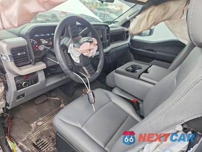 Zdjęcie 8 z 14 samochodu: 2026 FORD F250 SUPER DUTY VIN:1FDBF2AAXTED44352 - miniatura