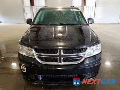 Piąte zdjęcie samochodu w środku: 2019 DODGE JOURNEY SE VIN:3C4PDCAB3KT751359 - miniatura