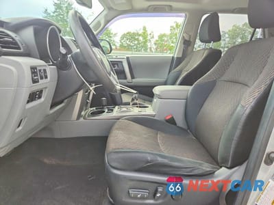 Zdjęcie 7 z 13 samochodu: 2012 TOYOTA 4RUNNER SR5 VIN:JTEBU5JR4C5101231 - miniatura