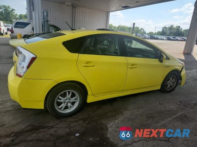 Trzecie zdjęcie samochodu z tyłu: 2010 TOYOTA PRIUS II VIN:JTDKN3DU6A1304289 - miniatura