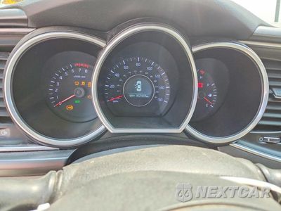 Zdjęcie 9 z 12 samochodu: 2014 KIA OPTIMA LX VIN:5XXGM4A7XEG263088 - miniatura