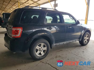 Trzecie zdjęcie samochodu z tyłu: 2012 FORD ESCAPE XLT VIN:1FMCU0DG6CKB68075 - miniatura
