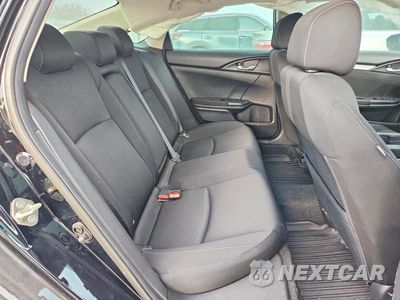 Zdjęcie 10 z 12 samochodu: 2019 HONDA CIVIC EX VIN:19XFC1F35KE008341 - miniatura