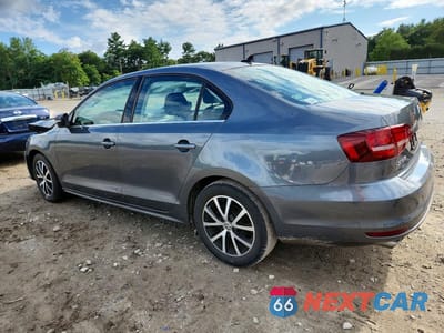 Drugie zdjęcie samochodu z przodu: 2017 VOLKSWAGEN JETTA SE VIN:3VWDB7AJ0HM315818 - miniatura