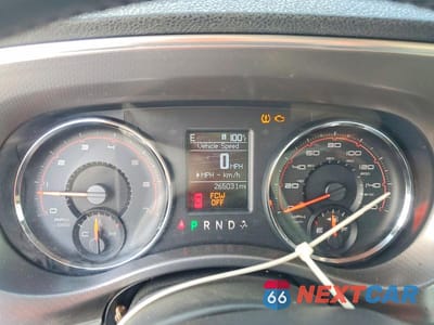 Zdjęcie 9 z 12 samochodu: 2011 DODGE CHARGER R/T VIN:2B3CL5CT3BH521186 - miniatura