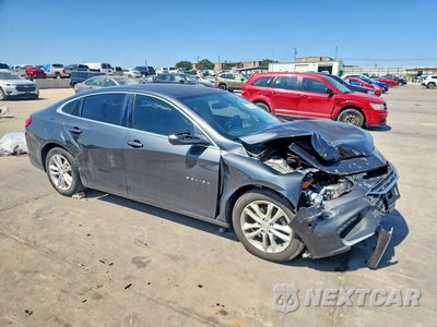 Czwarte zdjęcie samochodu z boku: 2018 CHEVROLET MALIBU LT VIN:1G1ZD5ST5JF110114 - miniatura