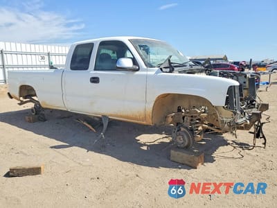Czwarte zdjęcie samochodu z boku: 2000 CHEVROLET SILVERADO C2500 VIN:1GCGC29U3YE320564 - miniatura