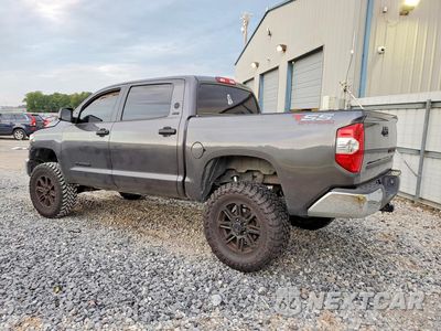 Drugie zdjęcie samochodu z przodu: 2018 TOYOTA TUNDRA CREWMAX SR5 VIN:5TFEM5F13JX126045 - miniatura