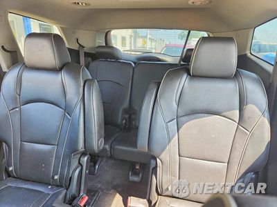 Zdjęcie 10 z 13 samochodu: 2019 BUICK ENCLAVE AVENIR VIN:5GAEVCKW3KJ209242 - miniatura