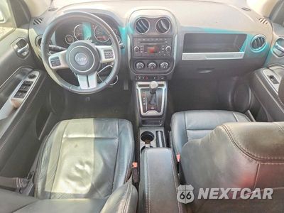 Zdjęcie 8 z 13 samochodu: 2016 JEEP COMPASS LATITUDE VIN:1C4NJDEB7GD558838 - miniatura