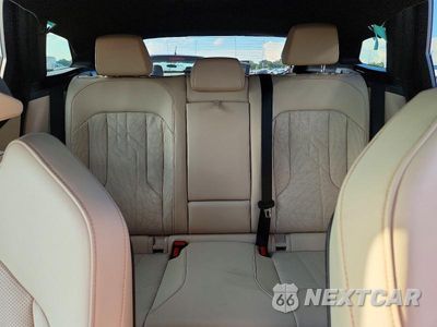 Zdjęcie 10 z 14 samochodu: 2025 BMW X3 30 XDRIVE VIN:5UX53GP02S9091524 - miniatura
