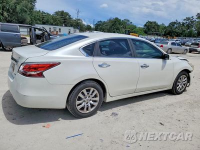 Trzecie zdjęcie samochodu z tyłu: 2014 NISSAN ALTIMA 2.5 S VIN:1N4AL3AP3EC291016 - miniatura