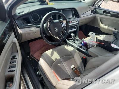 Zdjęcie 8 z 12 samochodu: 2018 HYUNDAI SONATA LIMITED VIN:5NPE34AF6JH623358 - miniatura