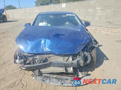 Piąte zdjęcie samochodu w środku: 2020 HYUNDAI ELANTRA SEL VIN:5NPD84LF6LH541675 - miniatura