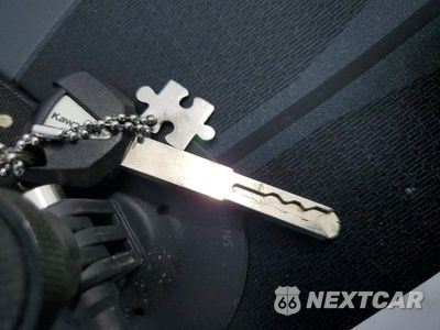 Zdjęcie 8 z 9 samochodu: 2025 KAWASAKI ZX636 K VIN:JKBZXJJ15SA023812 - miniatura