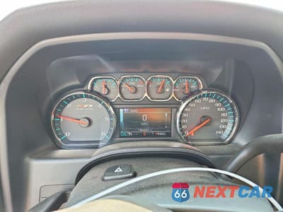 Zdjęcie 9 z 12 samochodu: 2017 CHEVROLET SILVERADO K1500 LT VIN:3GCUKREC1HG455238 - miniatura