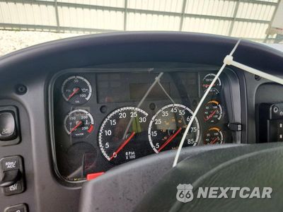 Zdjęcie 9 z 13 samochodu: 2017 FREIGHTLINER BUSINESS CLASS M2 BOX TRUCK VIN:3ALACWDT8HDHZ4534 - miniatura