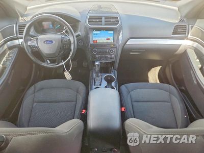 Zdjęcie 8 z 13 samochodu: 2017 FORD EXPLORER XLT VIN:1FM5K7D80HGB91703 - miniatura