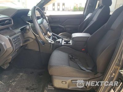 Zdjęcie 7 z 13 samochodu: 2026 TOYOTA 4RUNNER SR5 VIN:JTEVA5BR8T5083210 - miniatura