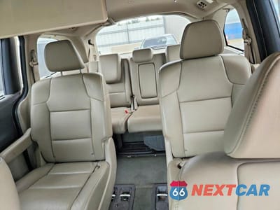 Zdjęcie 10 z 13 samochodu: 2016 HONDA ODYSSEY TOURING VIN:5FNRL5H98GB080139 - miniatura