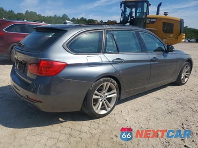 Trzecie zdjęcie samochodu z tyłu: 2014 BMW 328 XI VIN:WBA3G7C50EK296364 - miniatura