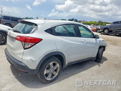 Trzecie zdjęcie samochodu z tyłu: 2022 HONDA HR-V LX VIN:3CZRU5H37NM714763 - miniatura