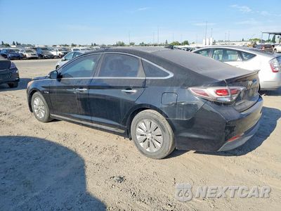 Drugie zdjęcie samochodu z przodu: 2016 HYUNDAI SONATA HYBRID SE VIN:KMHE24L16GA013427 - miniatura