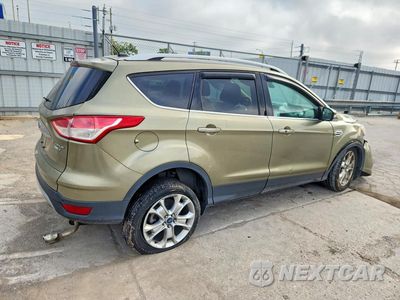 Trzecie zdjęcie samochodu z tyłu: 2014 FORD ESCAPE TITANIUM VIN:1FMCU9J9XEUA39712 - miniatura