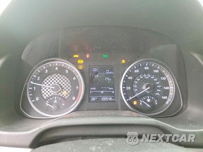 Zdjęcie 9 z 12 samochodu: 2019 HYUNDAI ELANTRA SE VIN:5NPD74LFXKH429849 - miniatura