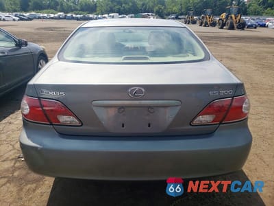 Zdjęcie 6 z 12 samochodu: 2002 LEXUS ES 300 VIN:JTHBF30G225024455 - miniatura
