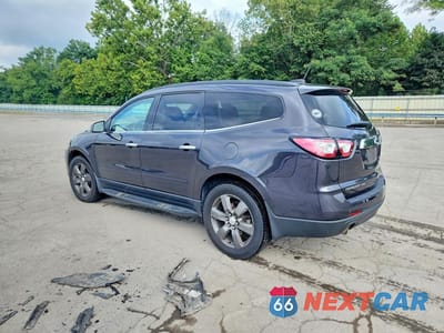 Drugie zdjęcie samochodu z przodu: 2017 CHEVROLET TRAVERSE LT VIN:1GNKVHKD9HJ252335 - miniatura