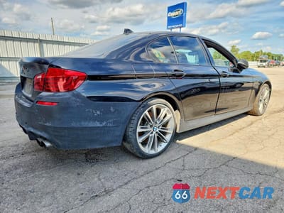 Trzecie zdjęcie samochodu z tyłu: 2016 BMW 550 XI VIN:WBAKP9C54GD980817 - miniatura