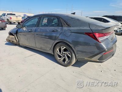 Drugie zdjęcie samochodu z przodu: 2025 HYUNDAI ELANTRA SEL SPORT VIN:KMHLM4DG8SU090649 - miniatura
