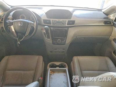 Zdjęcie 8 z 13 samochodu: 2016 HONDA ODYSSEY EXL VIN:5FNRL5H6XGB106021 - miniatura