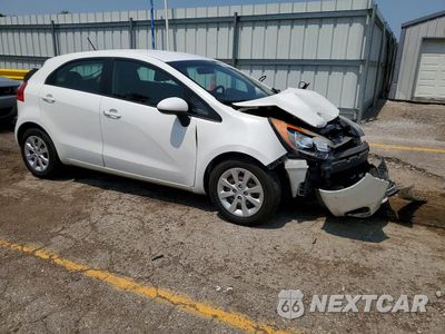 Czwarte zdjęcie samochodu z boku: 2015 KIA RIO LX VIN:KNADM5A35F6450208 - miniatura
