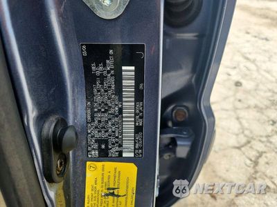 Zdjęcie 13 z 13 samochodu: 2006 TOYOTA HIGHLANDER HYBRID VIN:JTEEW21A260028376 - miniatura