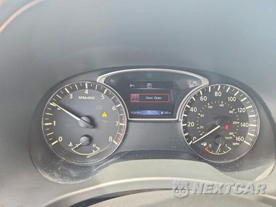 Zdjęcie 9 z 13 samochodu: 2020 NISSAN PATHFINDER SV VIN:5N1DR2BN6LC641454 - miniatura