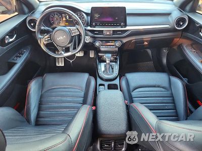 Zdjęcie 8 z 12 samochodu: 2023 KIA FORTE GT VIN:3KPF44AC4PE627770 - miniatura