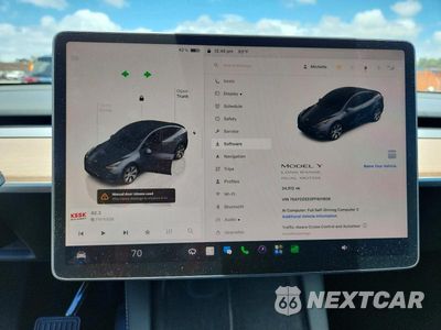 Zdjęcie 9 z 13 samochodu: 2023 TESLA MODEL Y VIN:7SAYGDEE0PF601806 - miniatura