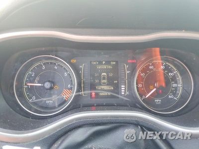 Zdjęcie 9 z 13 samochodu: 2014 JEEP CHEROKEE LATITUDE VIN:1C4PJLCB4EW186706 - miniatura