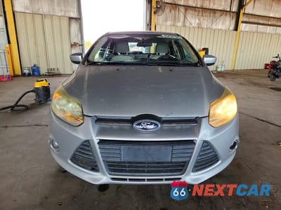 Piąte zdjęcie samochodu w środku: 2012 FORD FOCUS SE VIN:1FAHP3K25CL452579 - miniatura