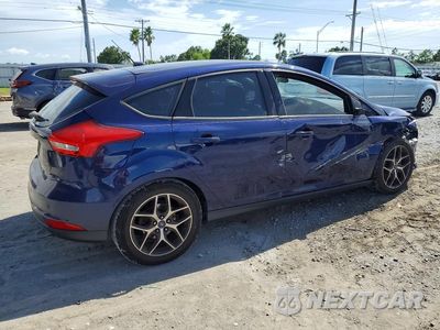 Trzecie zdjęcie samochodu z tyłu: 2017 FORD FOCUS SEL VIN:1FADP3M25HL269735 - miniatura