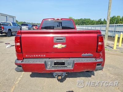 Zdjęcie 6 z 13 samochodu: 2018 CHEVROLET SILVERADO K3500 HIGH COUNTRY VIN:1GC4K1EY6JF161743 - miniatura