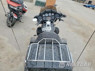 Zdjęcie 6 z 9 samochodu: 2015 HARLEY-DAVIDSON FLHTKL ULTRA LIMITED LOW VIN:1HD1KKL14FB634986 - miniatura