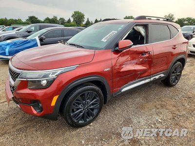 2022 KIA SELTOS NIGHTFALL KNDEUCA25N7270853 - główne zdjęcie licytacji z USA - miniatura